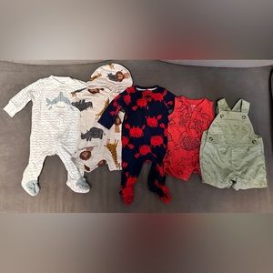 BUNDLE 5 Carter’s variety outfits
